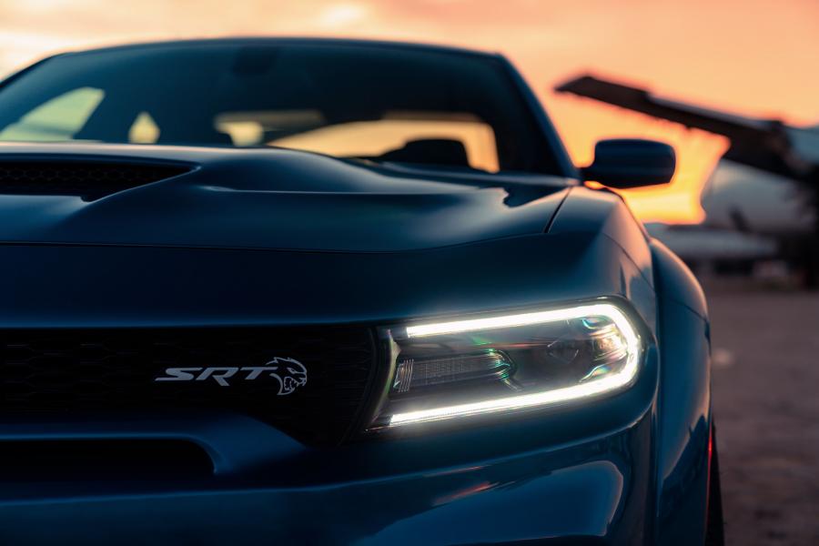 Детали экстерьера Dodge Charger SRT Hellcat Widebody 2019 года  (фото 39 из 93)